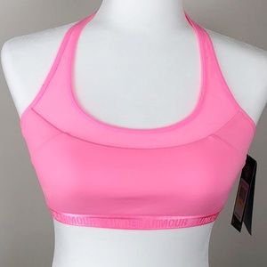 UNDER ARMOUR SPORT BRA! NWT. OFFERS WELCOME